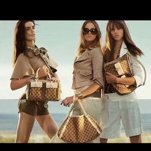 Gucci GG Canvas Monogram Hobo Shoulder Bag Beige/Ebony Ivory Leather Trim